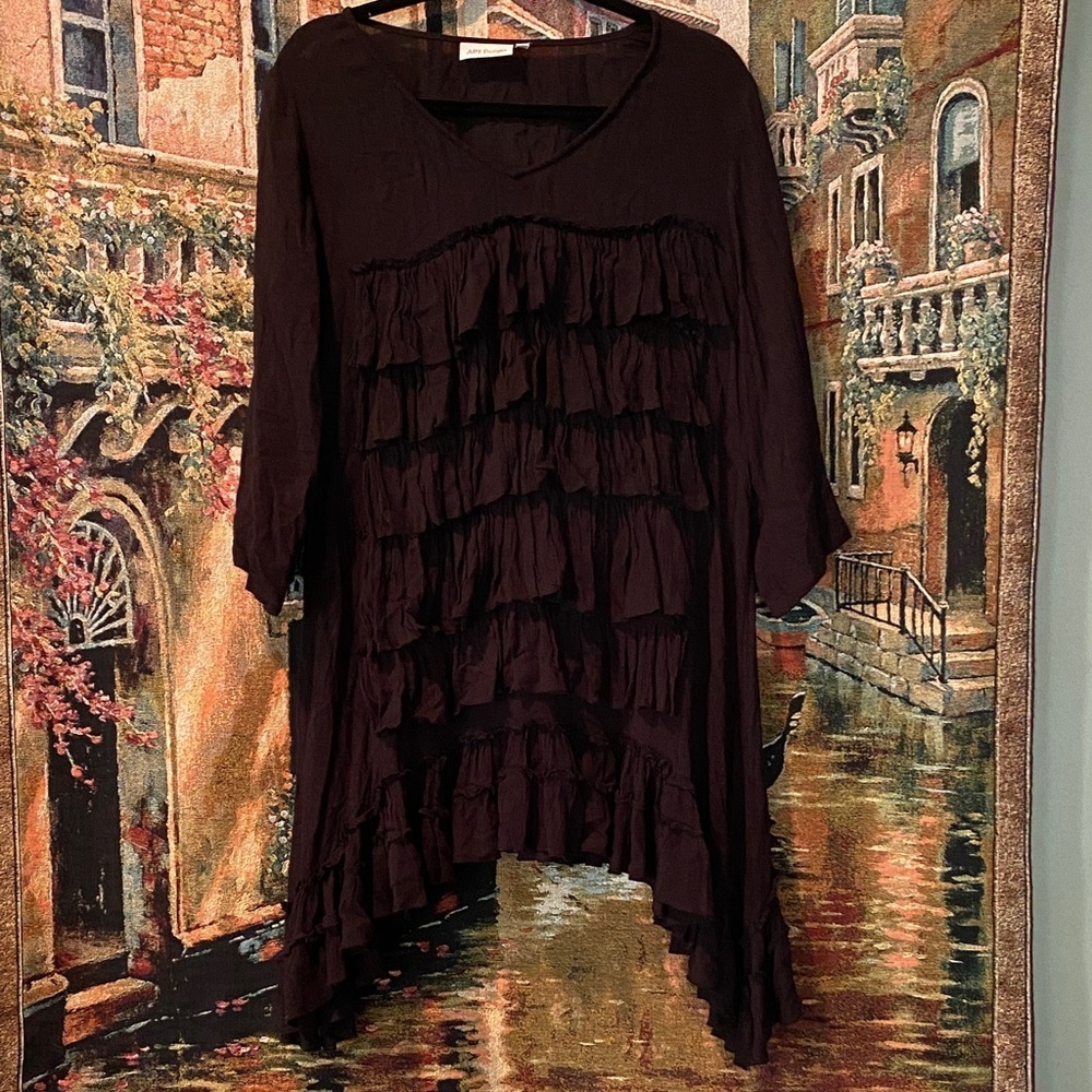 Boutique Chic Black Ruffled Women's Tunic